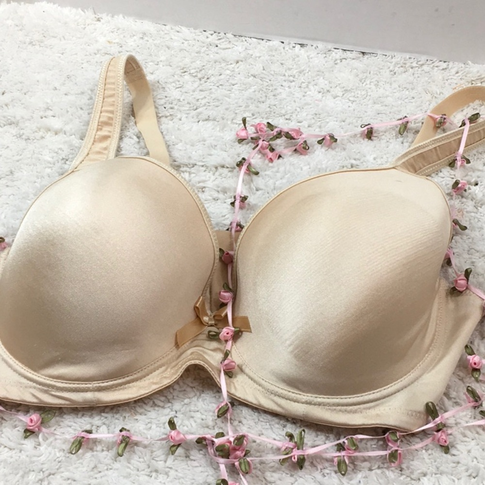 Angelina cream color bra 40DDD